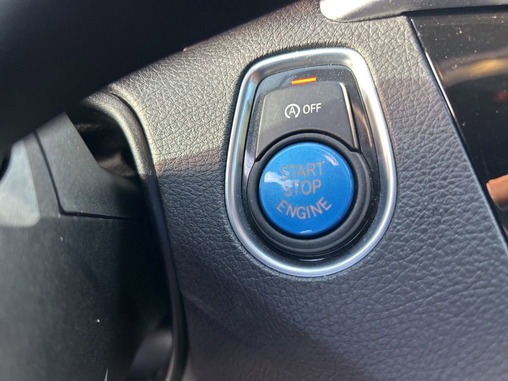 Used 2018 BMW M2 RWD image 37