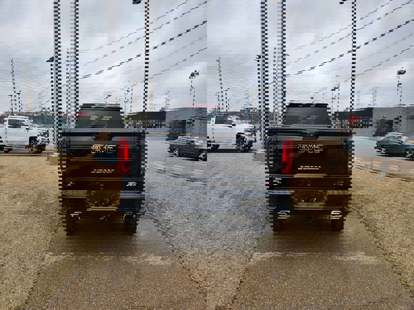 New 2026 GMC Sierra 1500 AT4 w/ LPO, Black Badging Package image 4