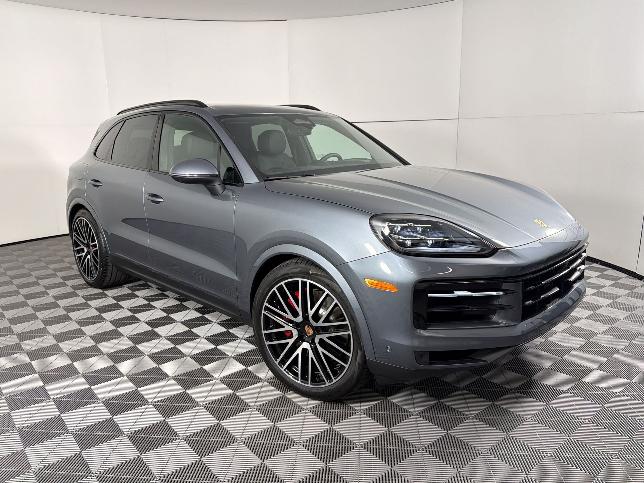 New 2026 Porsche Cayenne S AWD/4WD image 7