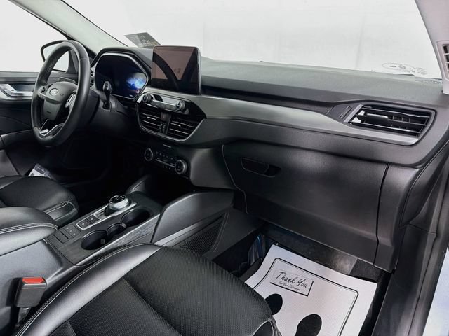 Used 2022 Ford Escape Titanium AWD/4WD image 31