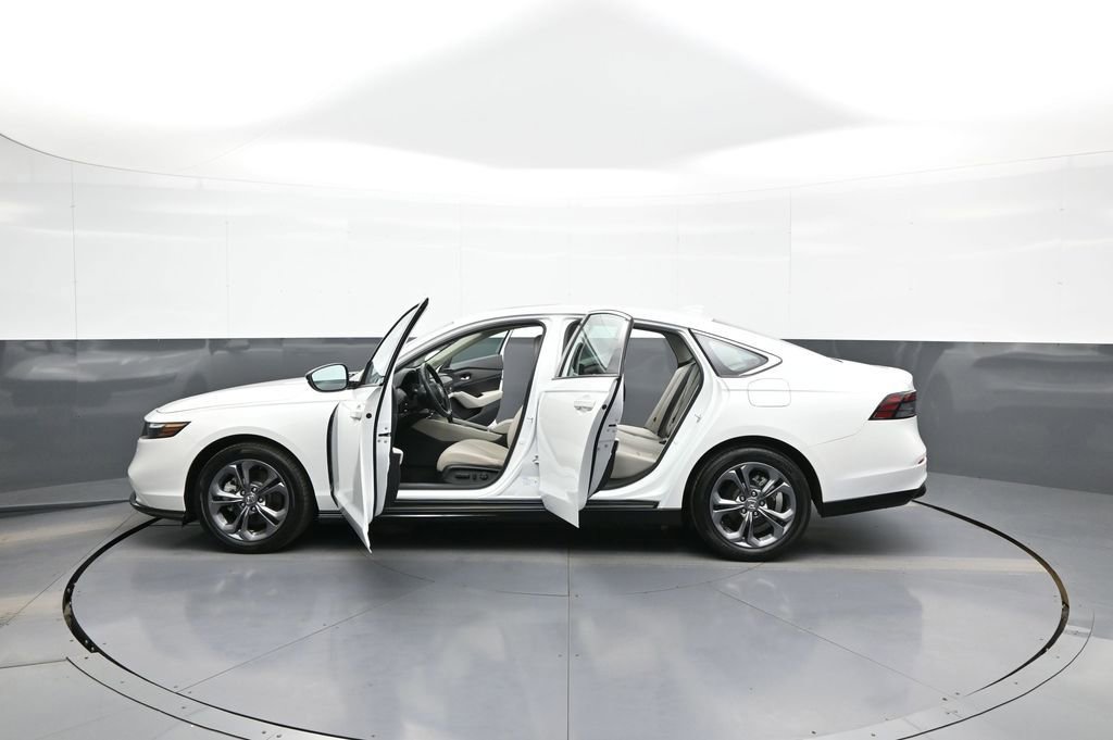 Certified 2024 Honda Accord EX-L image 42