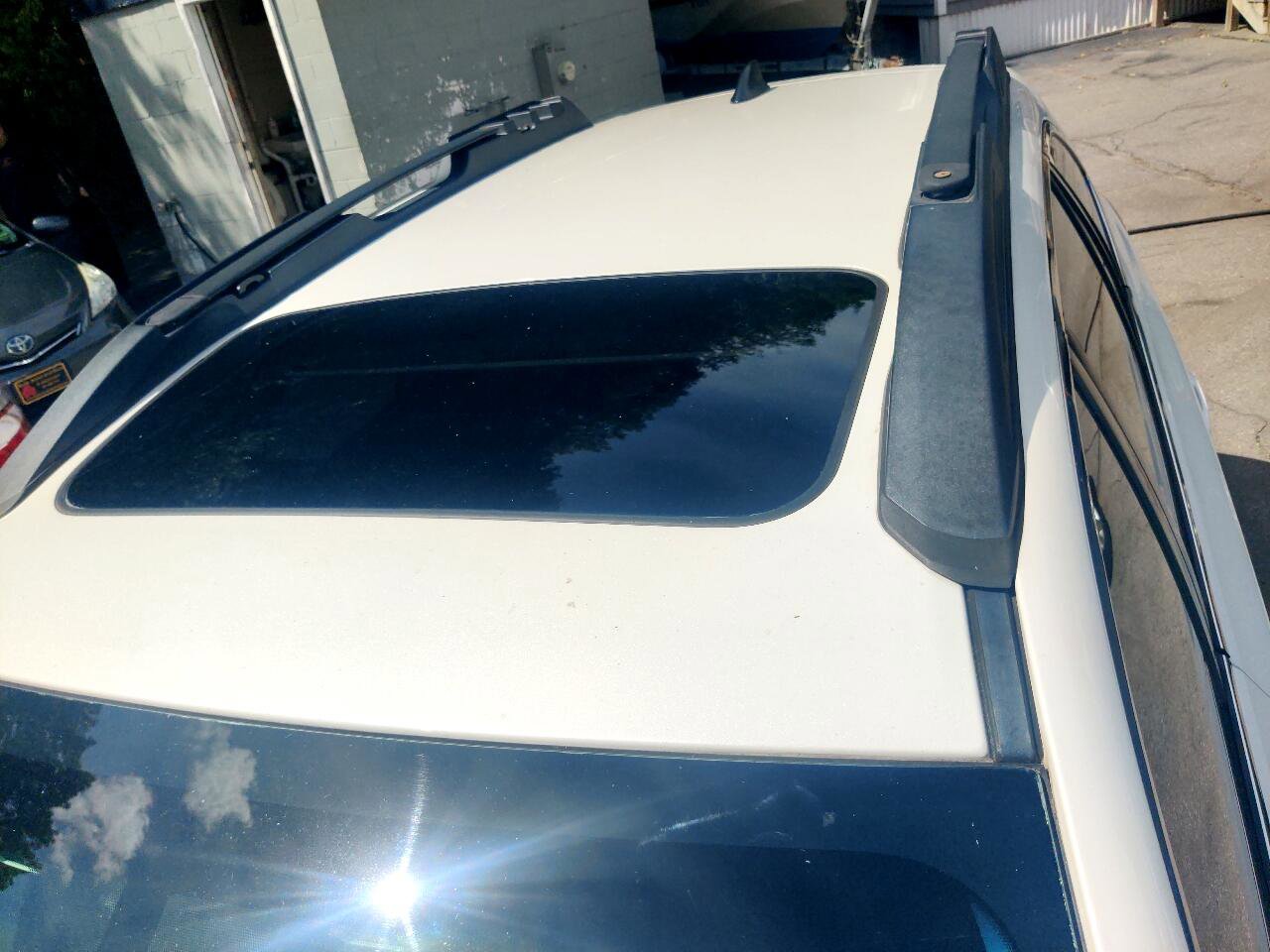 Used 2017 Subaru Outback 3.6R Limited image 10