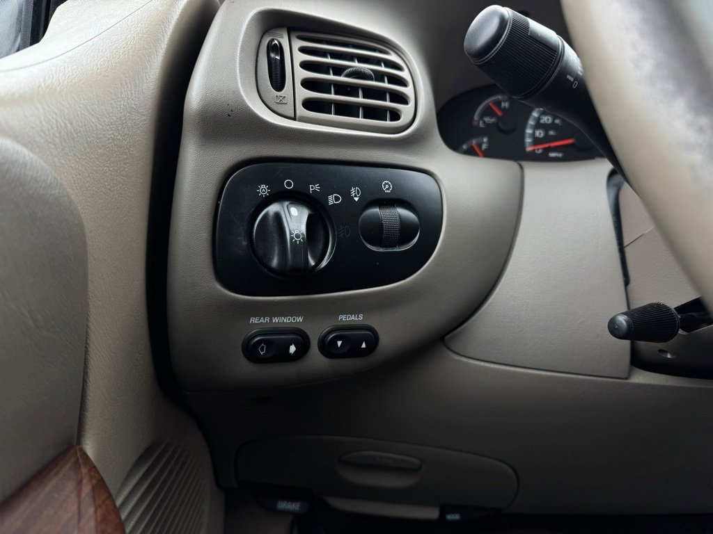 Used 2003 Ford F150 King Ranch image 23