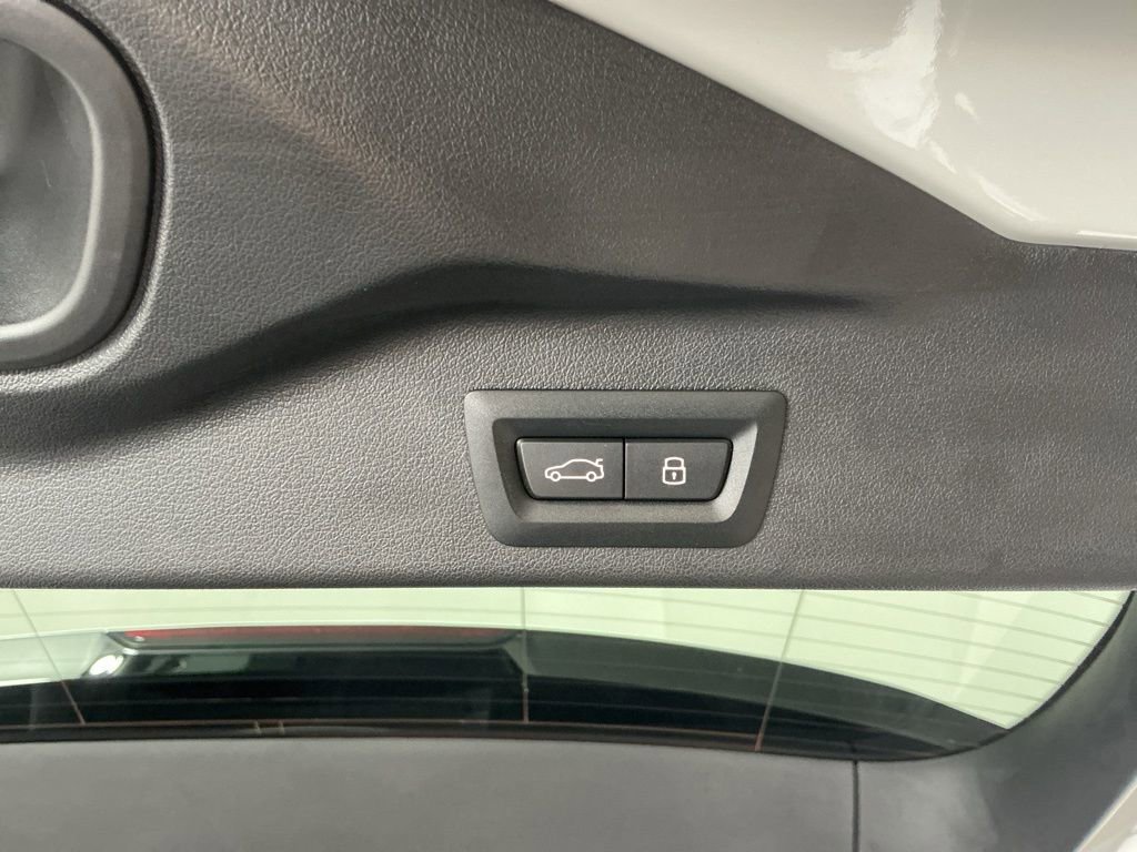 Certified 2025 BMW X5 sDrive40i w/ Parking Assistance Package RWD image 30