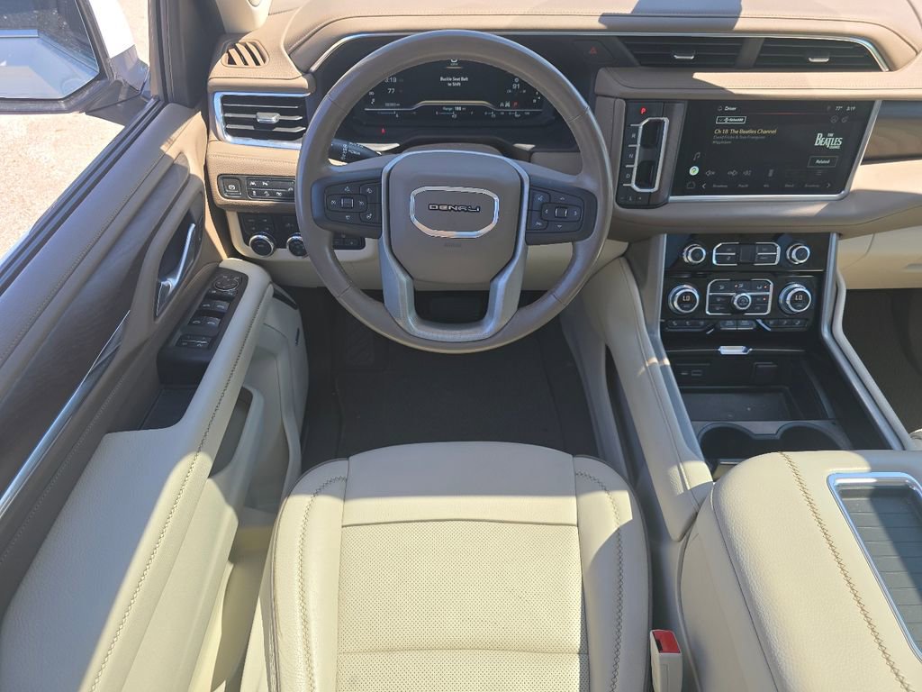 Used 2022 GMC Yukon Denali w/ Max Trailering Package AWD/4WD image 26
