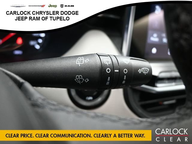 Used 2025 Jeep Compass Limited image 18