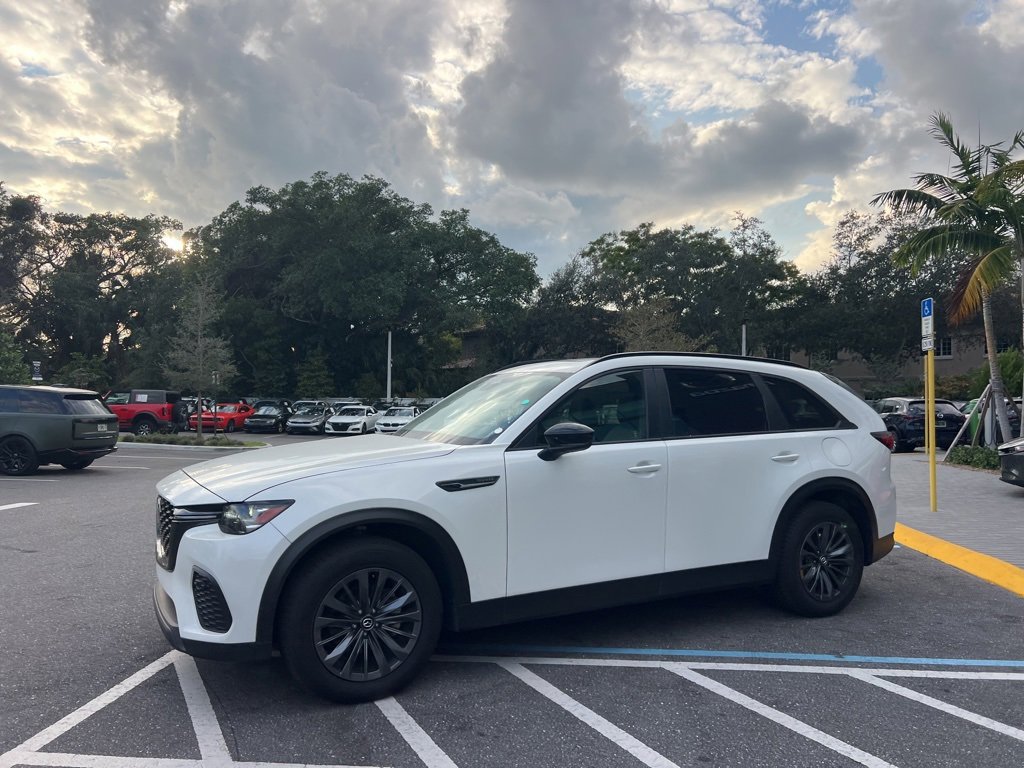 Certified 2025 MAZDA CX-70 3.3 Turbo w/ Preferred Package image 9