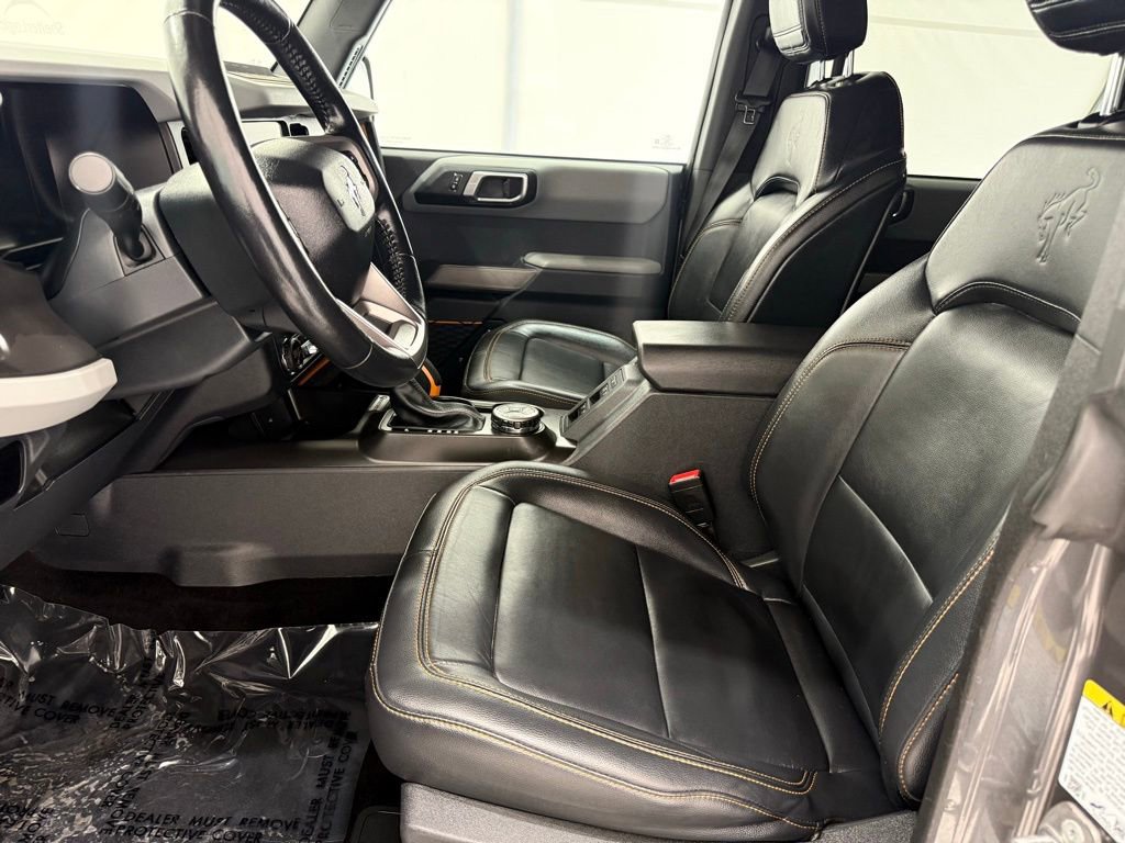 Used 2023 Ford Bronco Badlands image 12