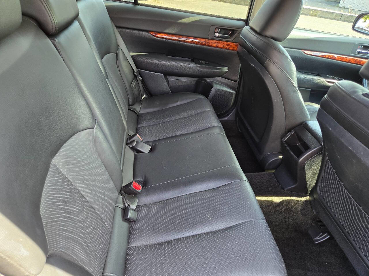 Used 2012 Subaru Outback 2.5i Limited w/ Moonroof Pkg image 24