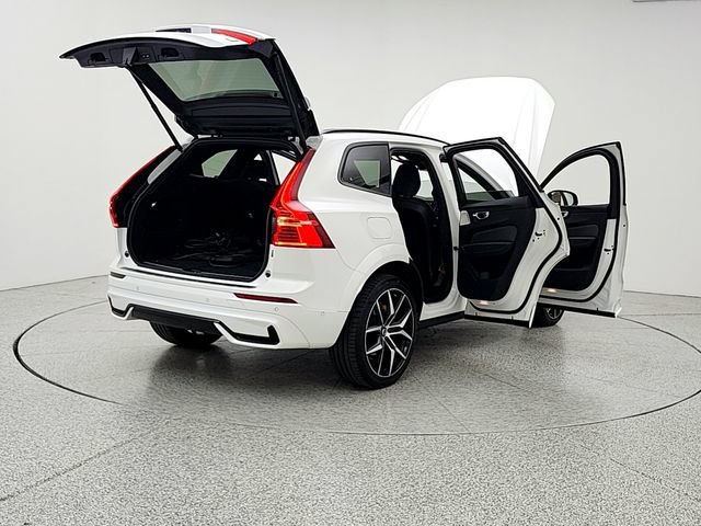 Certified 2024 Volvo XC60 T8 Polestar w/ Protection Package Premier AWD/4WD image 11