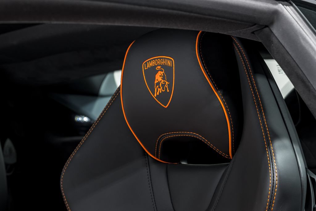 Used 2023 Lamborghini Huracan Tecnica RWD image 20