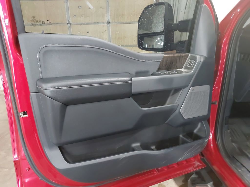 Used 2024 Ford F350 Lariat AWD/4WD image 27