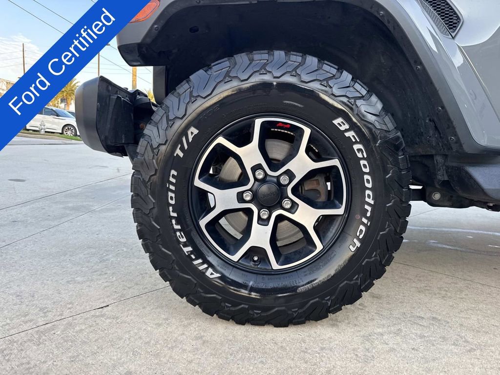 Used 2022 Jeep Wrangler Unlimited Sahara image 5