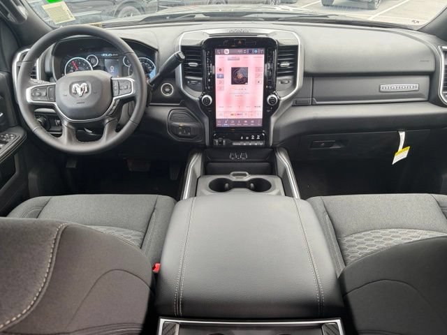 New 2026 RAM 2500 Big Horn AWD/4WD image 33