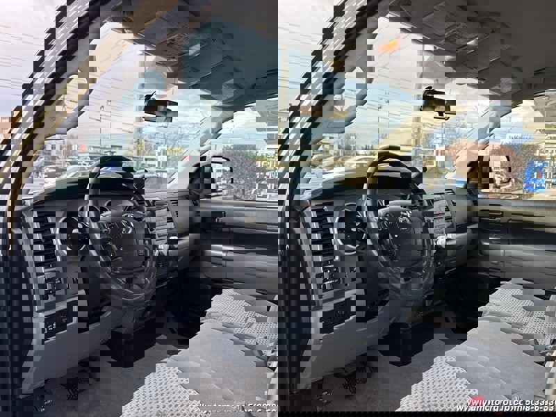 Used 2010 Toyota Tundra 4x4 Double Cab image 15