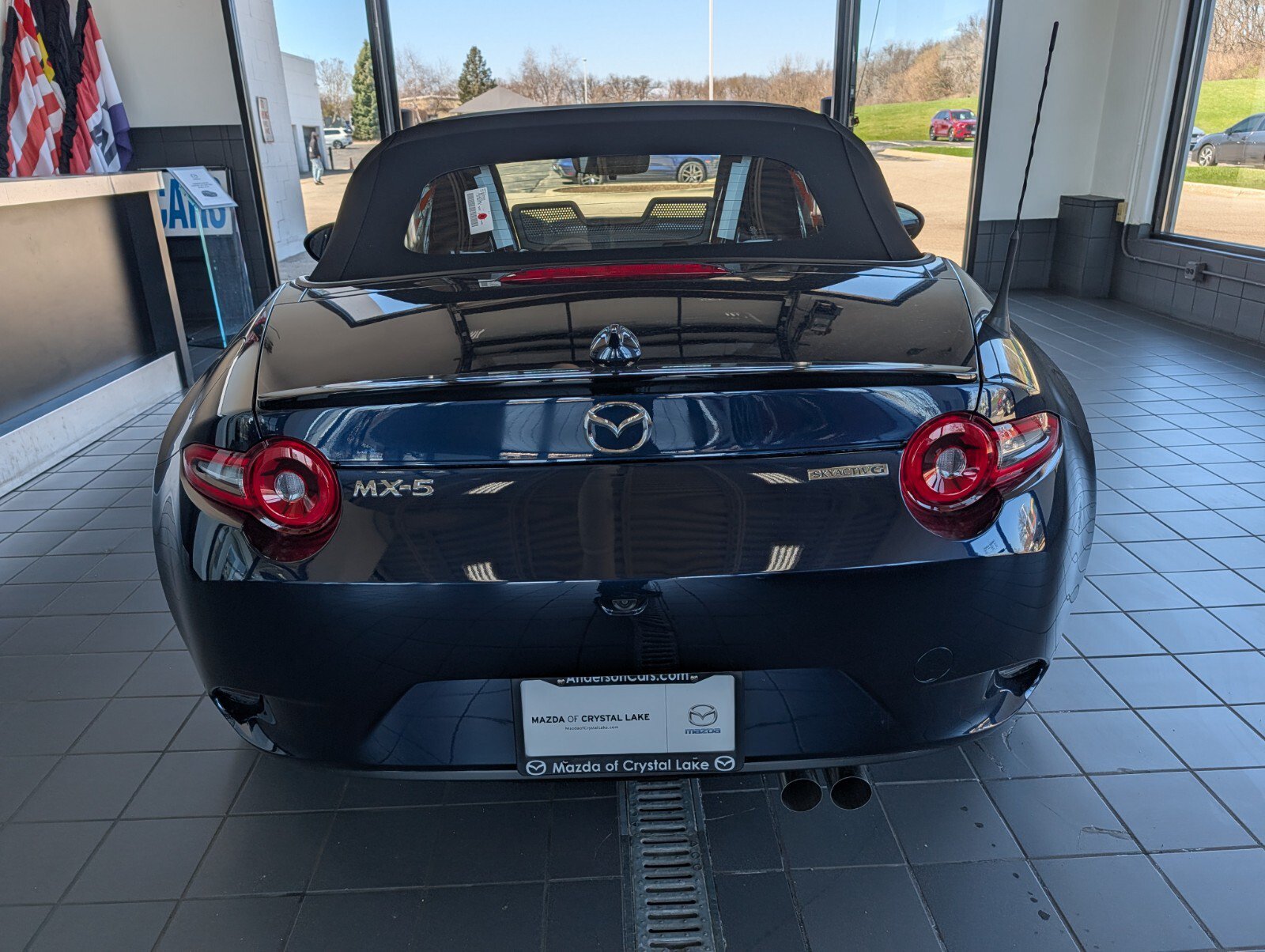 New 2026 MAZDA MX-5 Miata Club w/ Interior Package RWD image 3