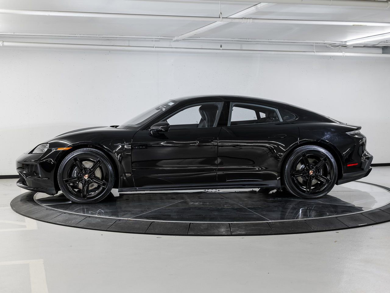 New 2026 Porsche Taycan RWD image 2