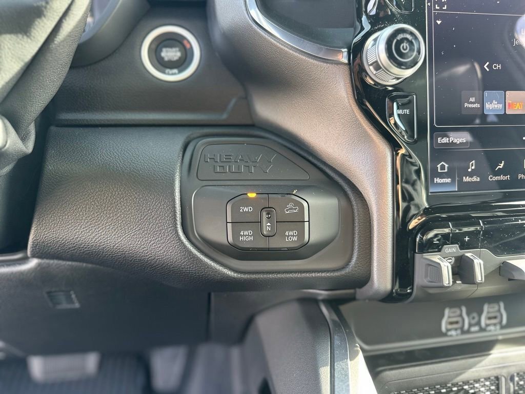 New 2026 RAM 2500 Laramie w/ Sport Appearance Package image 31