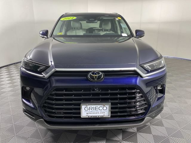 Used 2024 Toyota Grand Highlander AWD image 3