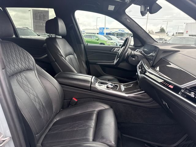 Used 2023 BMW X7 M60i w/ Executive Package image 13