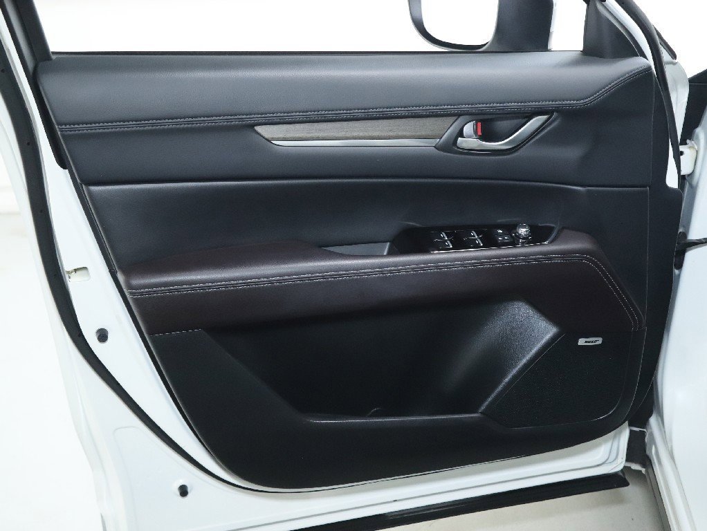 Used 2024 MAZDA CX-5 Signature image 15