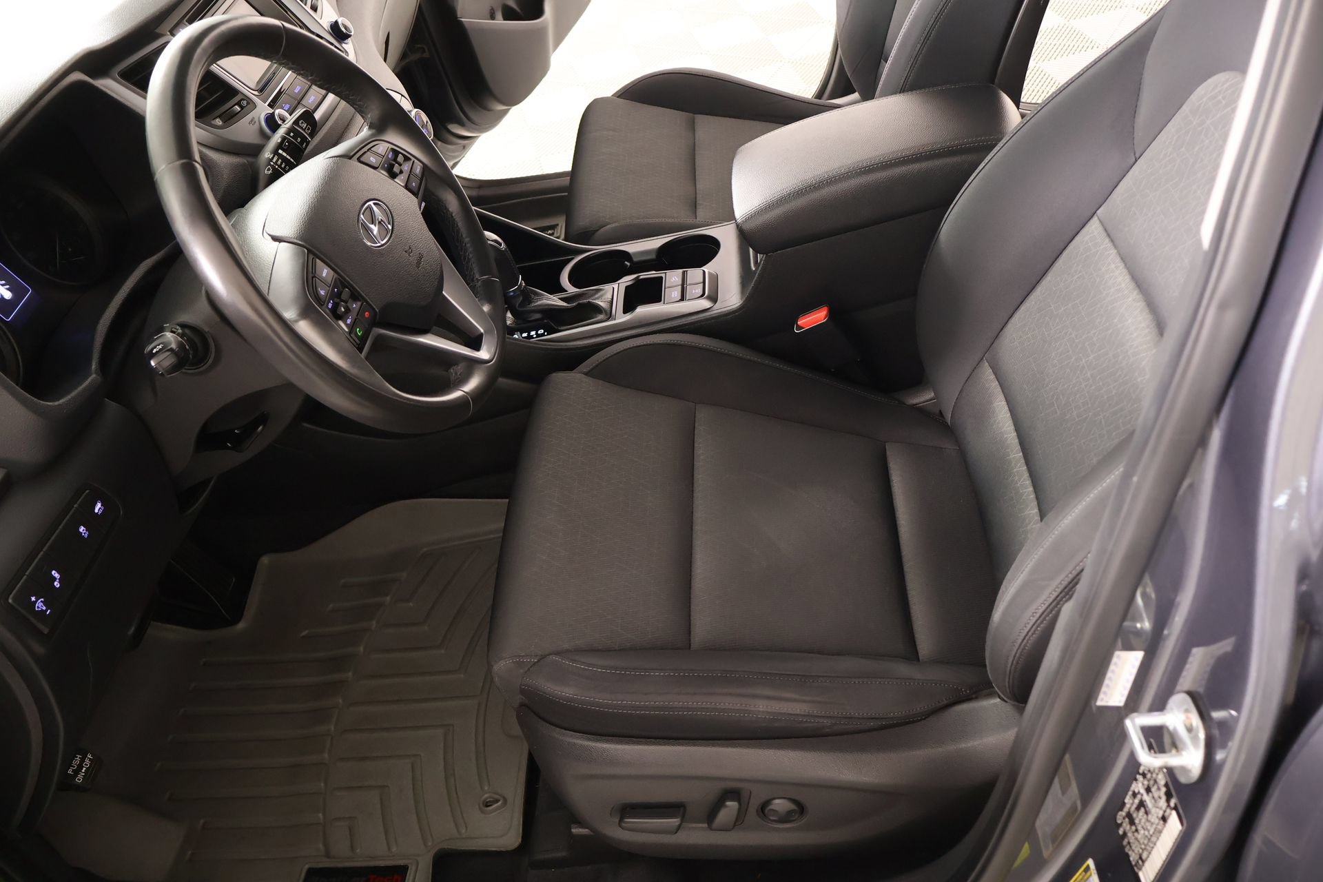Used 2016 Hyundai Tucson Sport AWD/4WD image 11