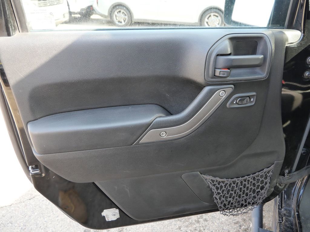 Used 2013 Jeep Wrangler Sport AWD/4WD image 22