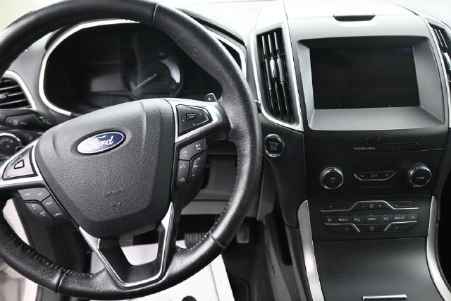 Used 2019 Ford Edge SEL w/ Equipment Group 201A AWD/4WD image 30