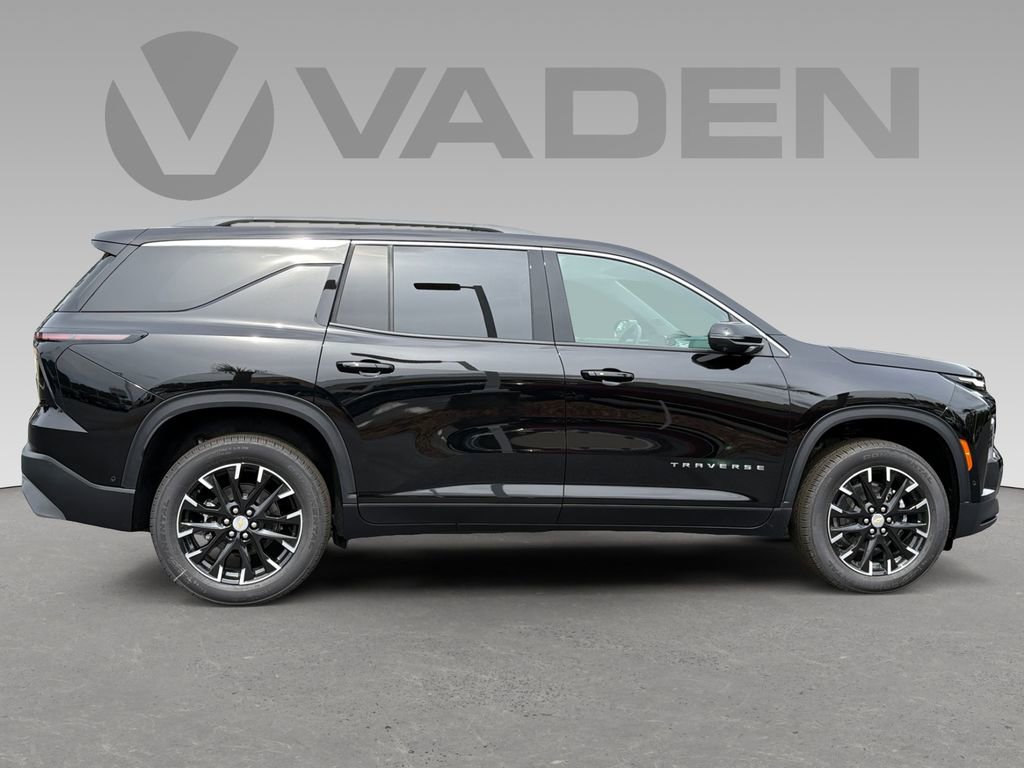 New 2026 Chevrolet Traverse LT w/ Enhanced Driving Package FWD image 8