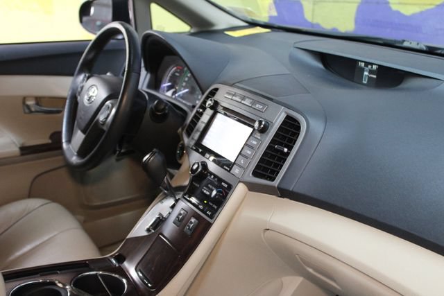 Used 2015 Toyota Venza Limited AWD/4WD image 10