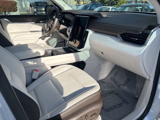 Used 2026 GMC Acadia Denali w/ Super Cruise Package image 39