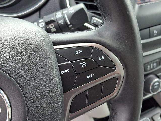 Certified 2020 Jeep Cherokee Latitude Plus w/ Cold Weather Group AWD/4WD image 21