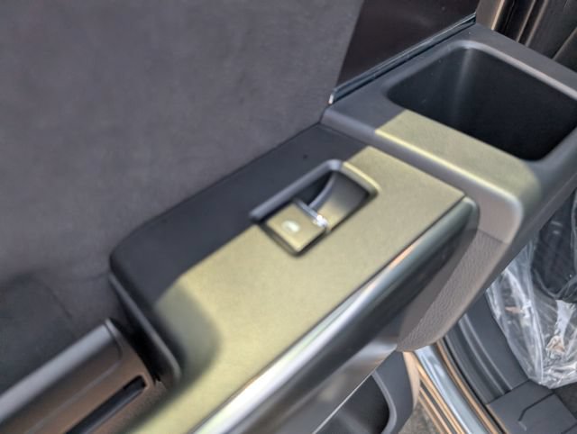 New 2026 Ford F250 Platinum AWD/4WD image 13