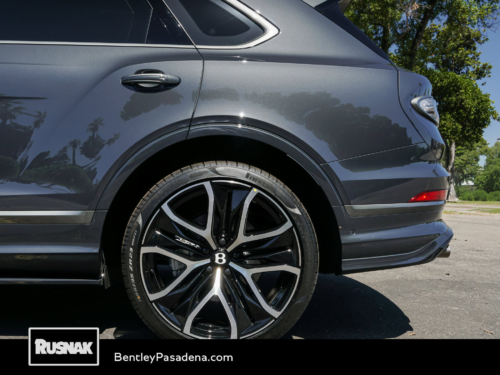 New 2026 Bentley Bentayga Speed AWD/4WD image 4