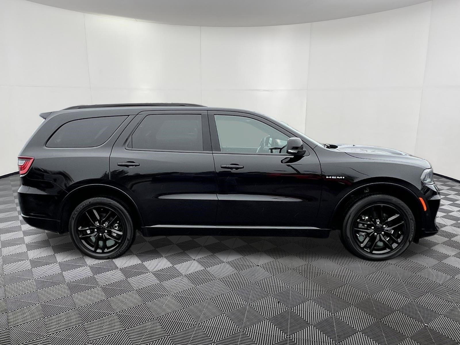 Used 2025 Dodge Durango R/T image 7