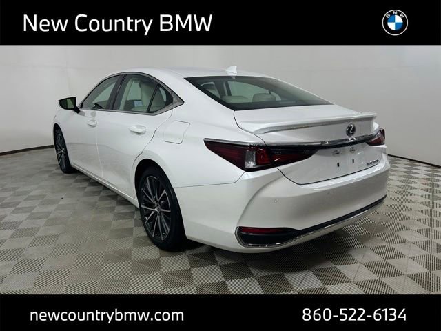 Used 2023 Lexus ES 300h w/ Premium Package FWD image 5