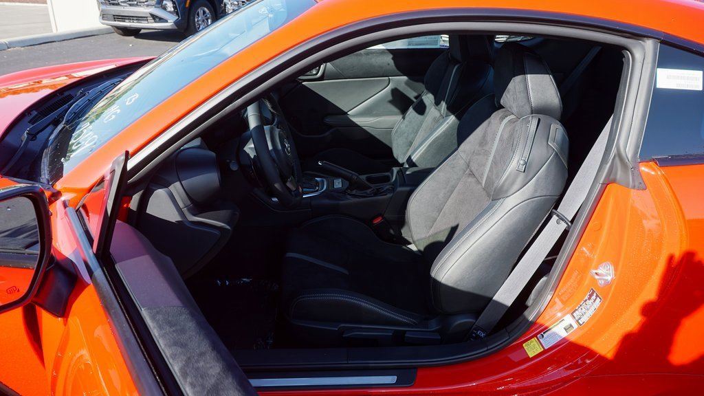 New 2025 Toyota GR86 Premium image 10