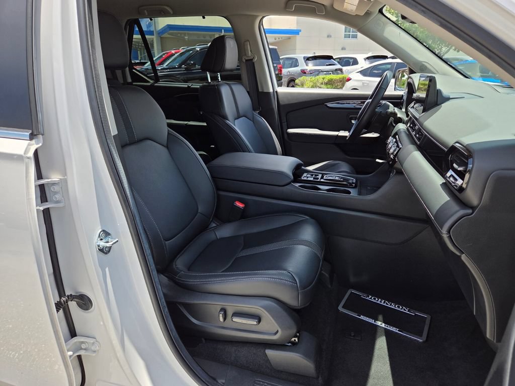 Certified 2025 Honda Pilot EX-L image 20