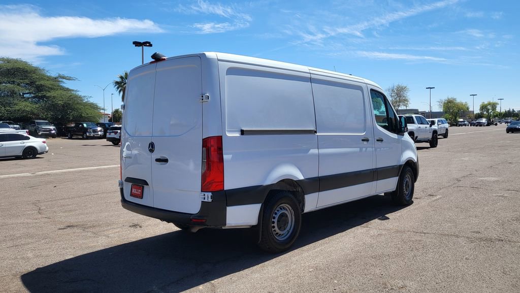 Used 2021 Mercedes-Benz Sprinter 1500 image 9