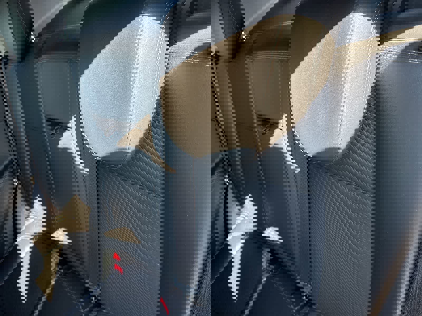 Used 2014 Buick Encore Convenience FWD image 16