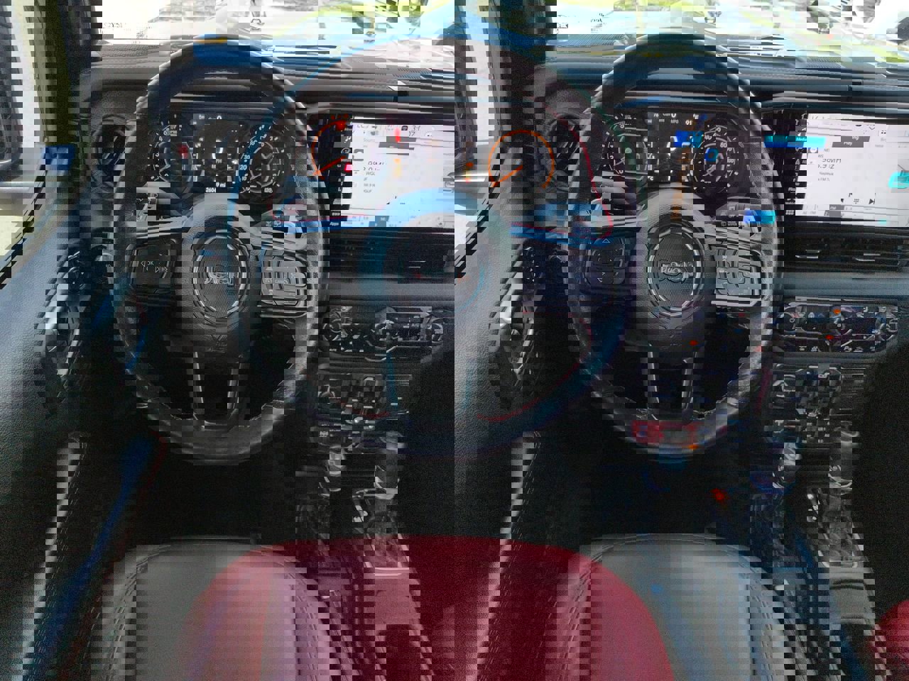 Used 2024 Jeep Wrangler Unlimited Rubicon 392 AWD/4WD image 16