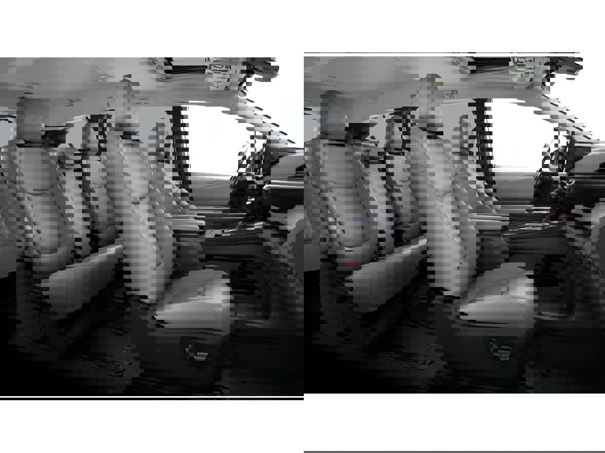 New 2026 Toyota Sienna XLE image 6