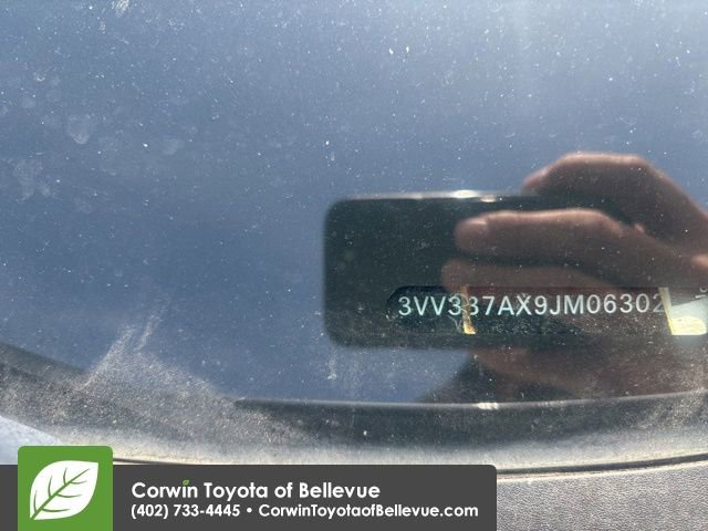 Used 2018 Volkswagen Tiguan SE FWD image 39