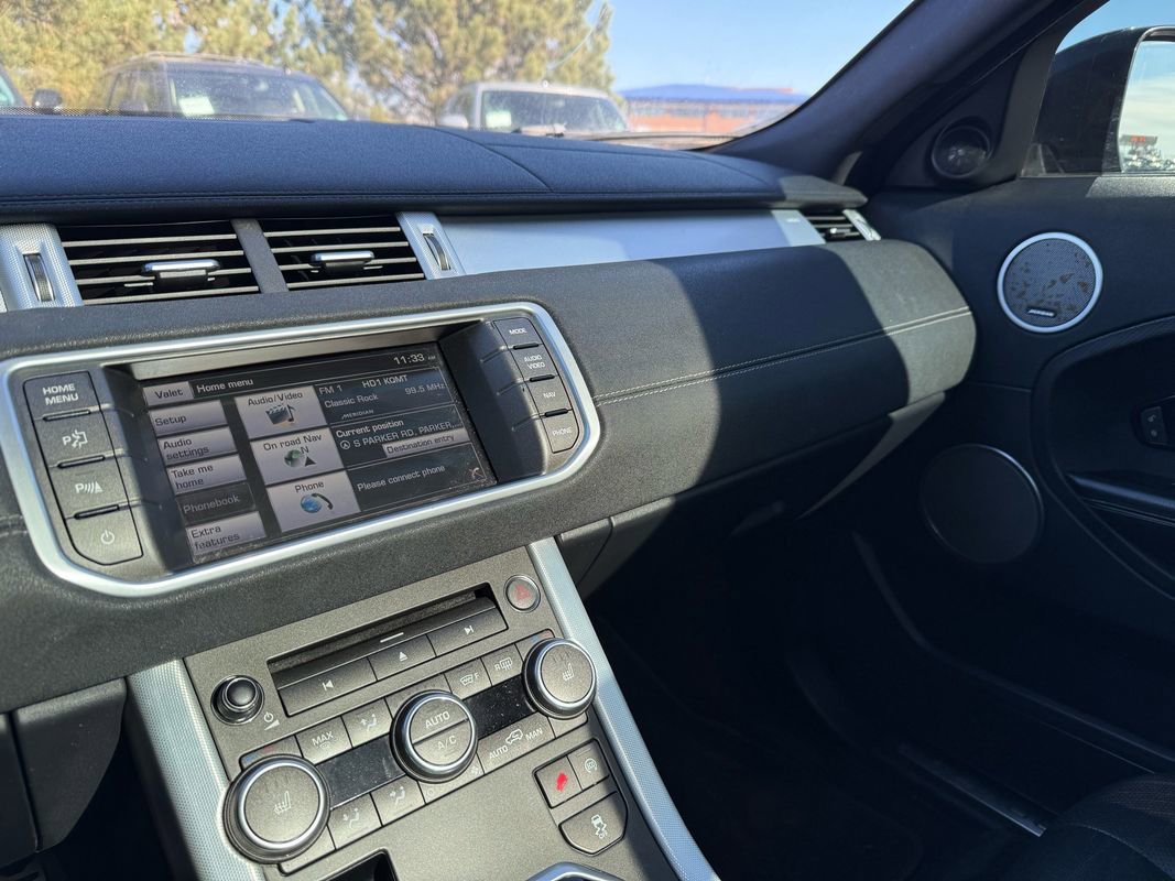 Used 2014 Land Rover Range Rover Evoque Dynamic image 32