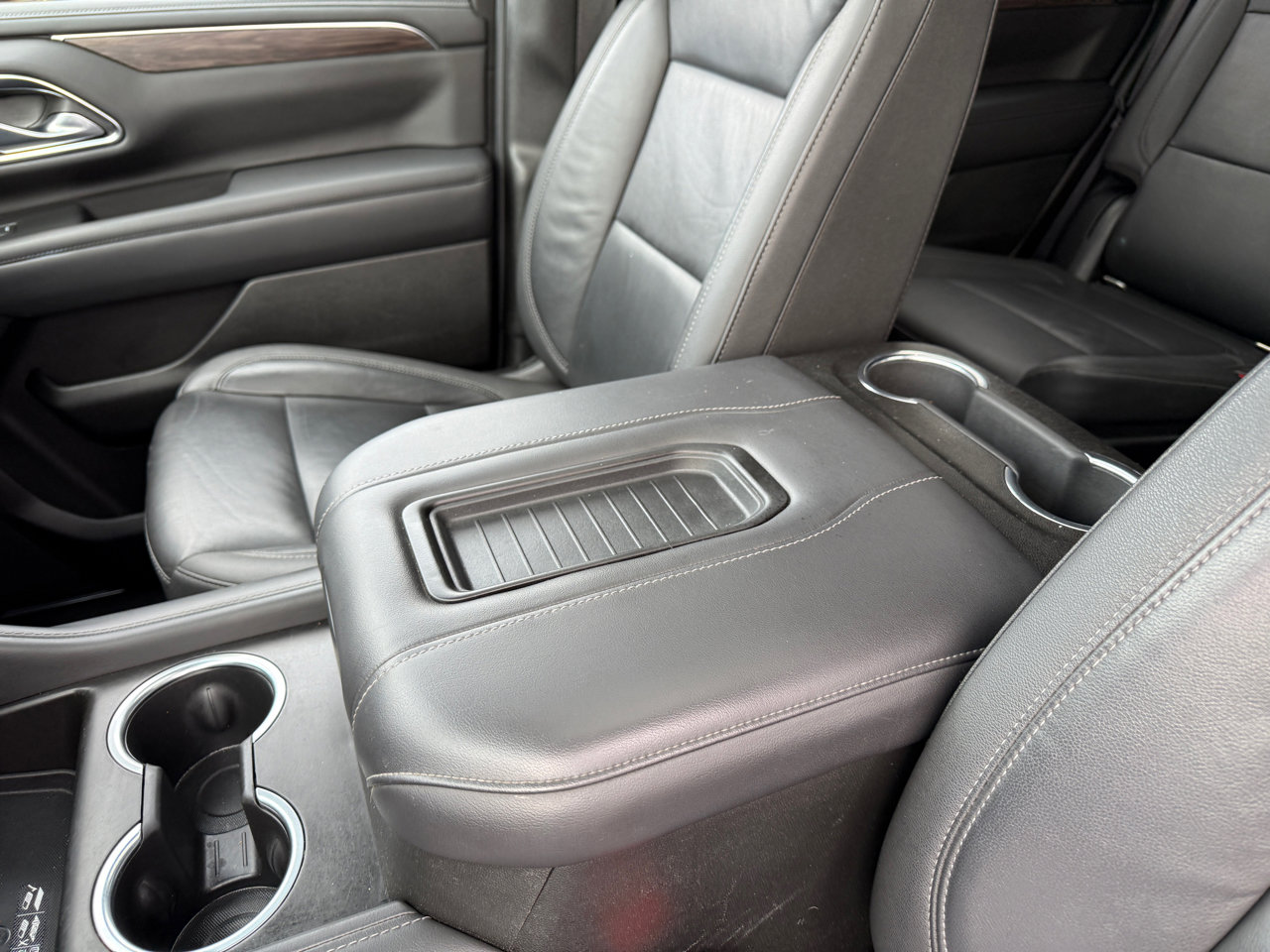 Used 2021 Chevrolet Tahoe LT image 17