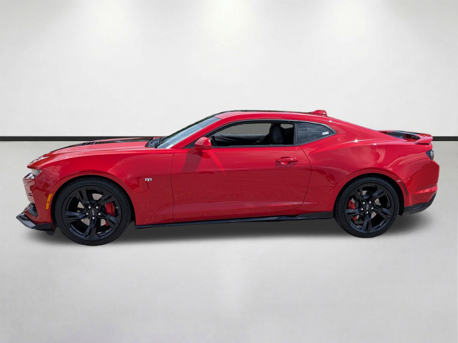 Used 2022 Chevrolet Camaro SS RWD image 7