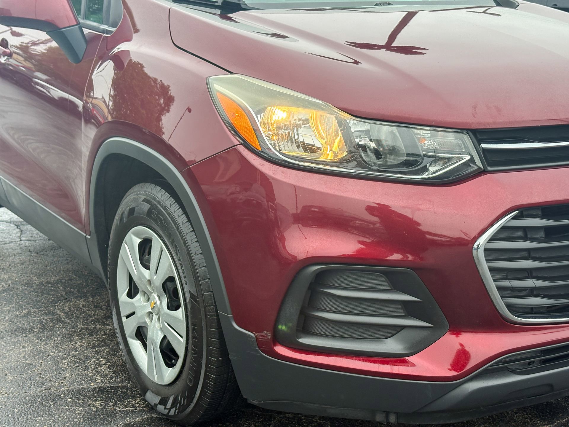 Used 2017 Chevrolet Trax LS FWD image 3