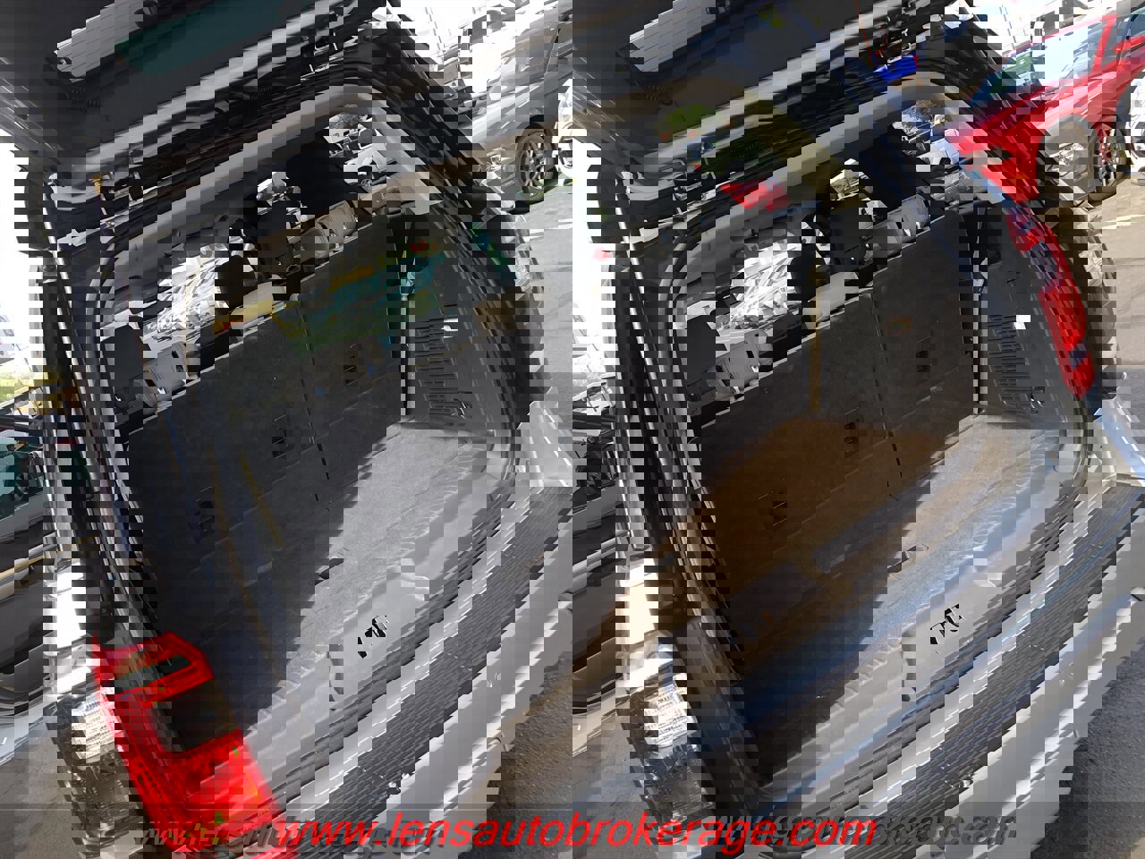 Used 2020 Ford Expedition XLT image 15