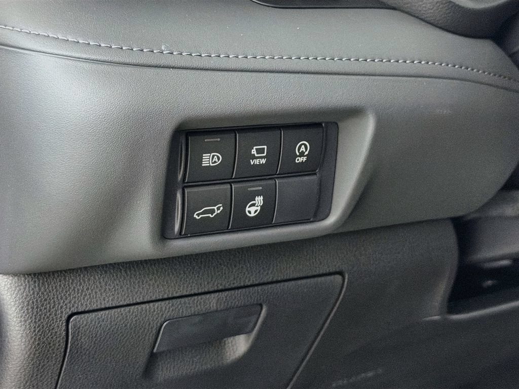 New 2026 Toyota Highlander Limited AWD/4WD image 10