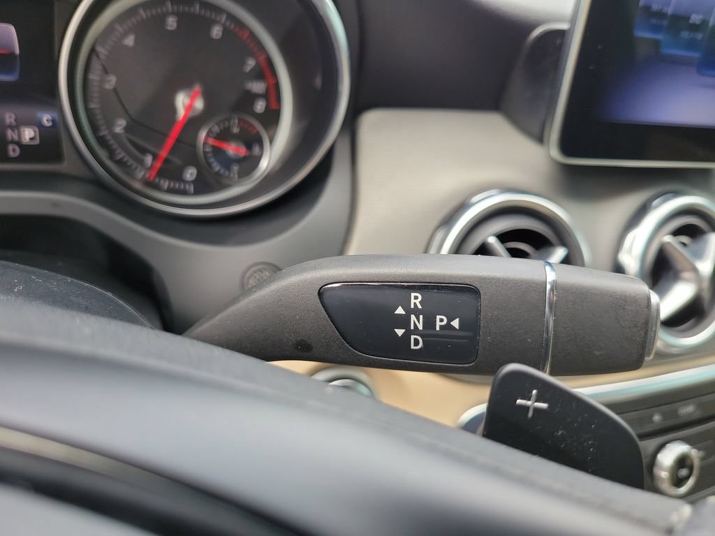 Used 2020 Mercedes-Benz GLA 250 image 24